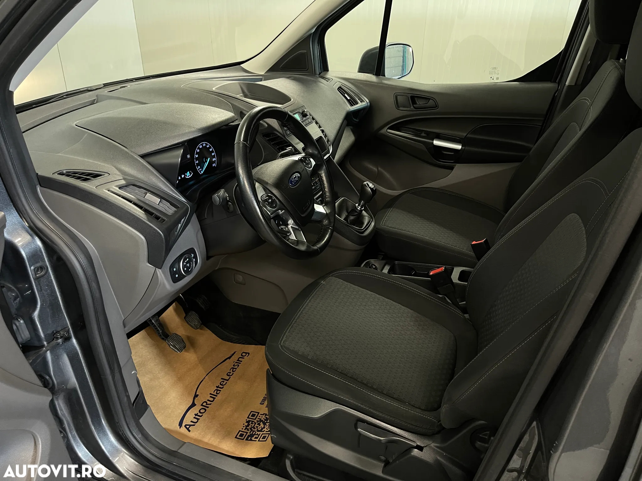 Ford Transit Connect 1.5 EcoBlue 120CP 6MT Kombi L1 Titanium - 5