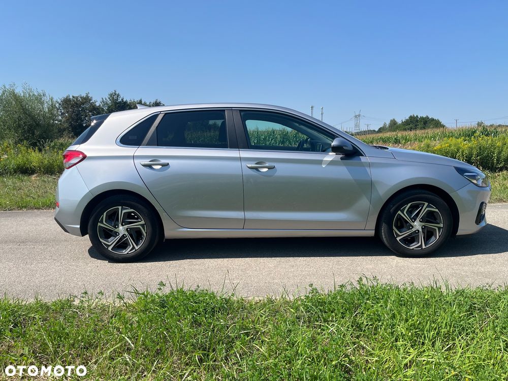 Hyundai i30 1.5 DPI Smart - 6