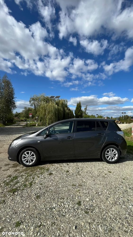Toyota Verso 2.0 D-4D Sol - 8