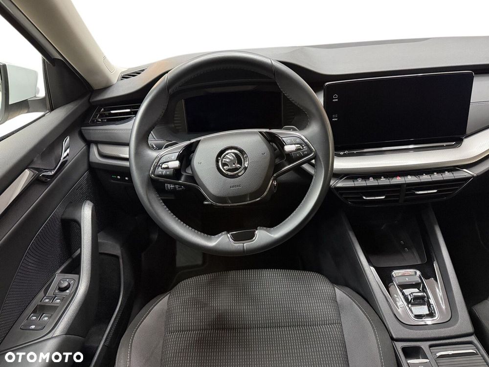 Skoda Octavia 2.0 TDI Ambition DSG - 18
