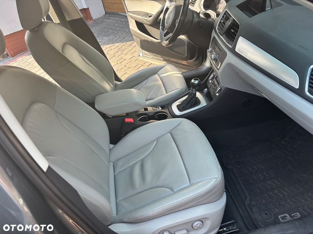 Audi Q3 2.0 TFSI Quattro Sport S tronic - 27