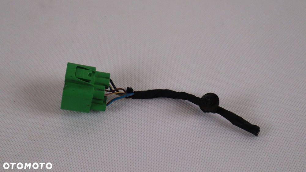 VOLVO XC60 II WTYCZKA LAMPY MID LED PRZÓD 5 PIN