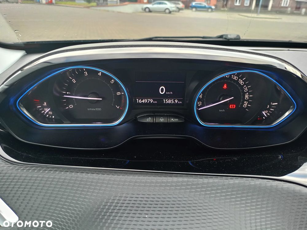 Peugeot 2008 120 VTI Allure - 12