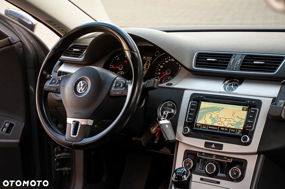 Volkswagen Passat CC 2.0 TDI Exclusive - 18