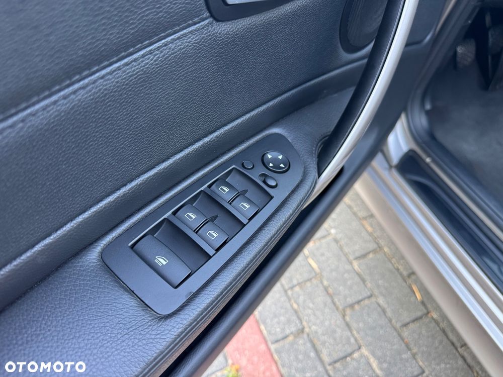 BMW Seria 1 118d - 22