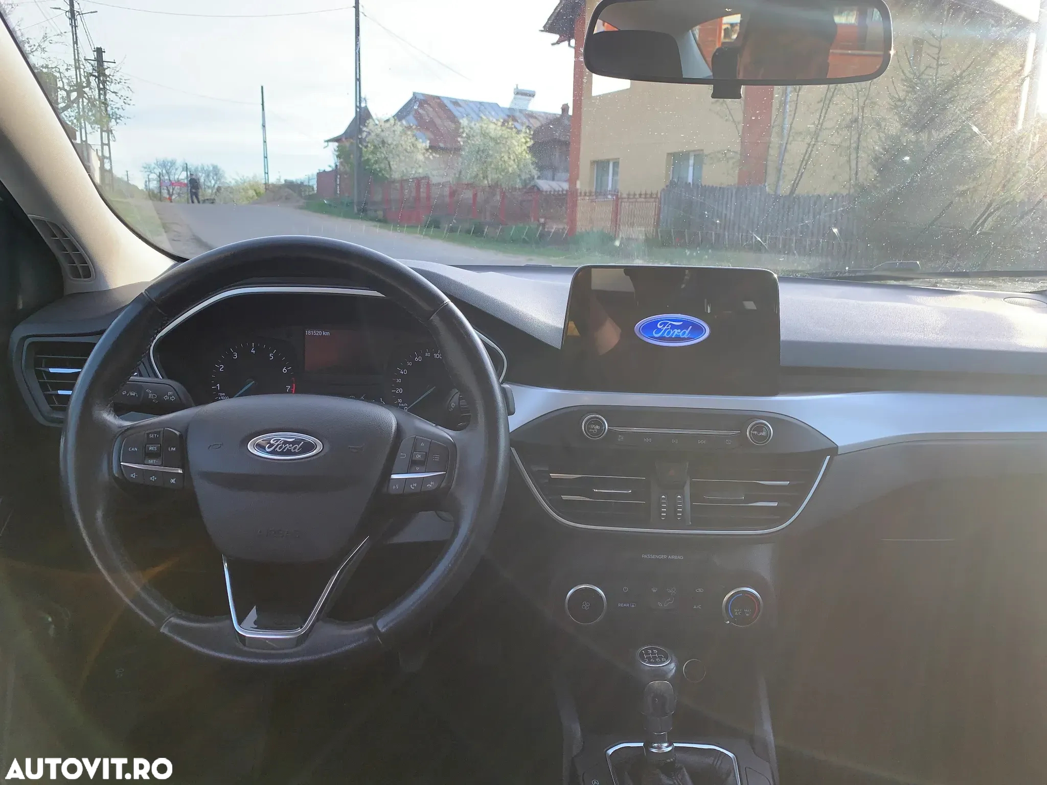 Ford Focus 1.0 EcoBoost Active Business - 6