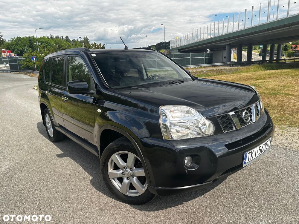 Nissan X-Trail 2.0 dCi 4x4 DPF LE - 11
