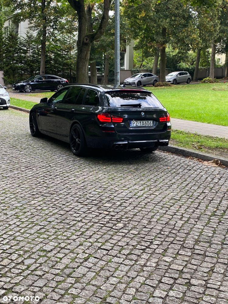 BMW Seria 5 520d - 5