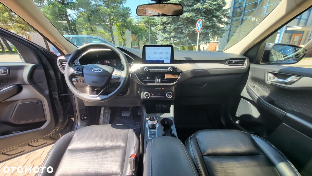 Ford Kuga - 16