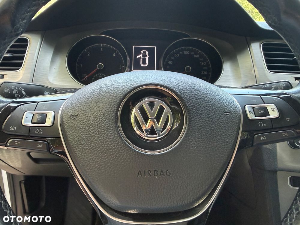 Volkswagen Golf 1.6 TDI BMT Comfortline - 9