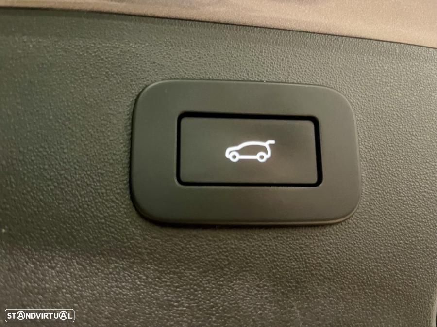 Jaguar E-Pace 1.5 P300e R-Dynamic HSE AWD Aut. - 47