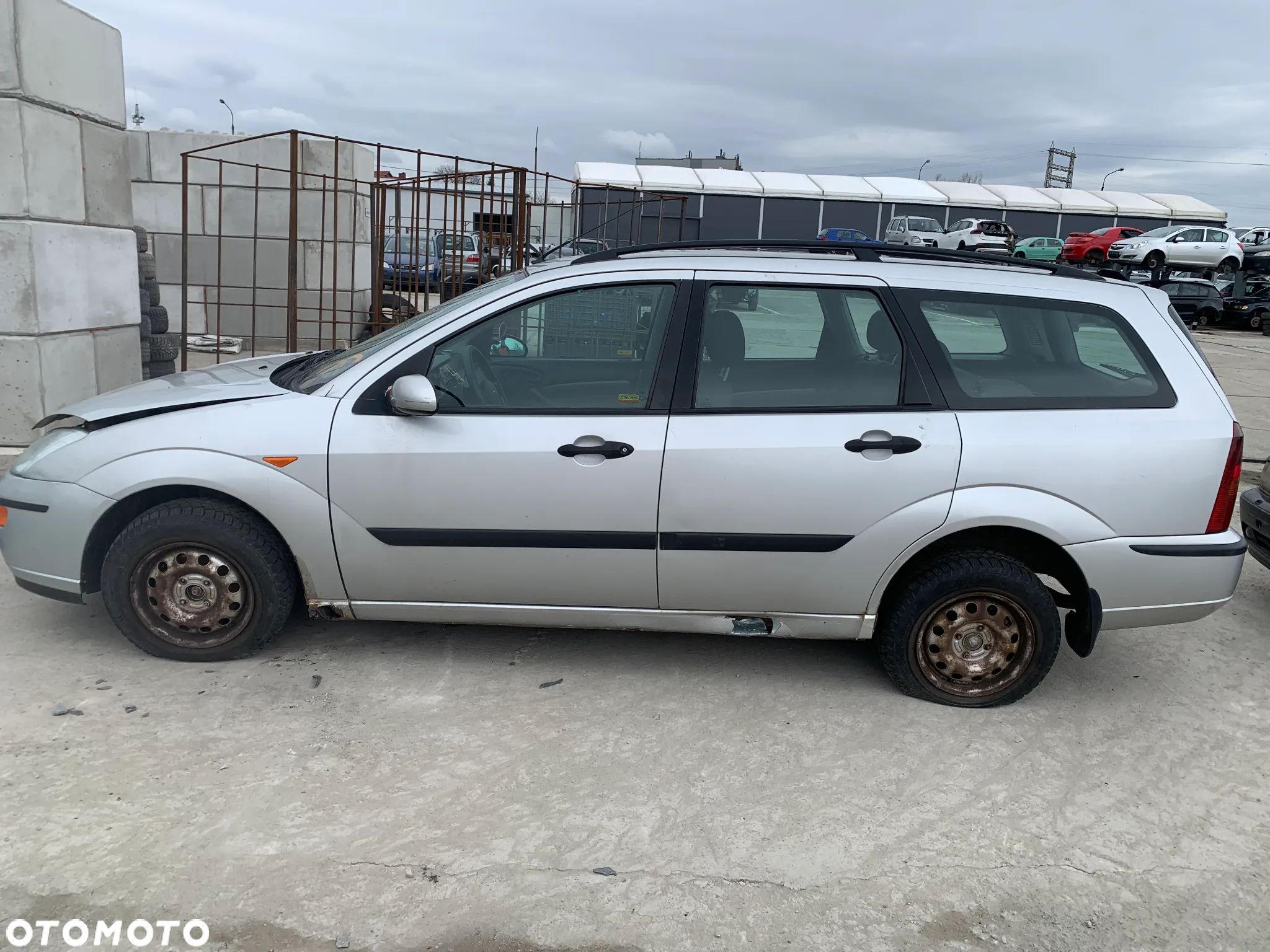 FORD FOCUS MK1 2000r 1.8 DIESEL C18DC4X *SAMOCHÓD NA CZĘŚCI* 115 LAMPA LUSTERKO DRZWI MASKA KLAPA BELKA ZDERZAK BŁOTNIK PRAWA LEWA PRZÓD TYŁ - 1