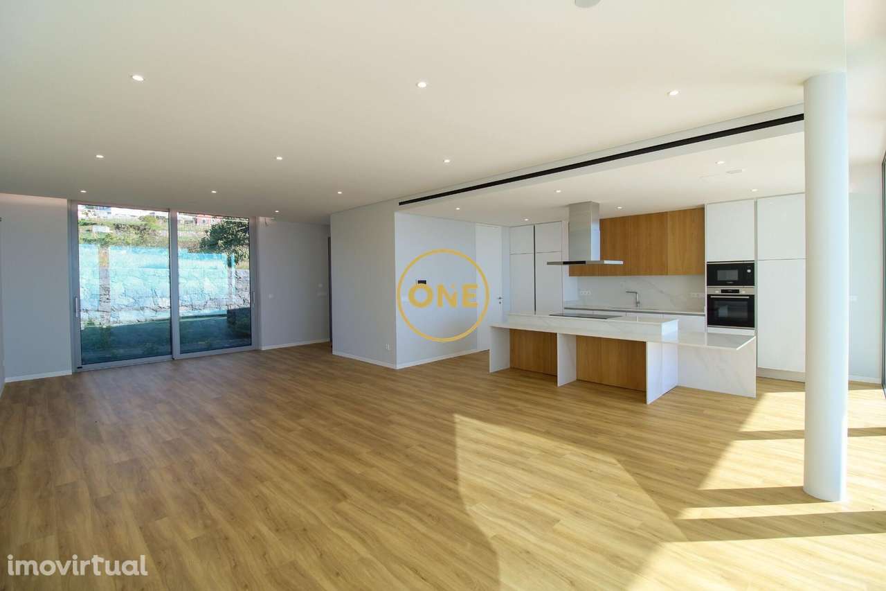 Moradia T4 - Grande imagem: 4/60