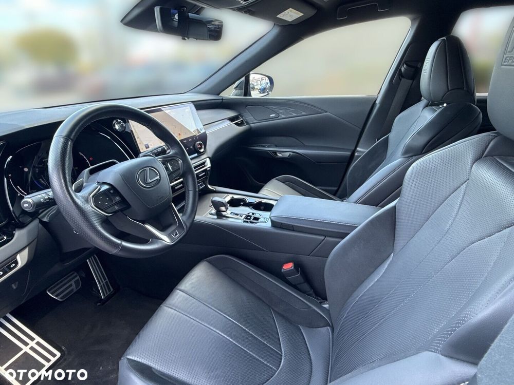 Lexus RX - 9