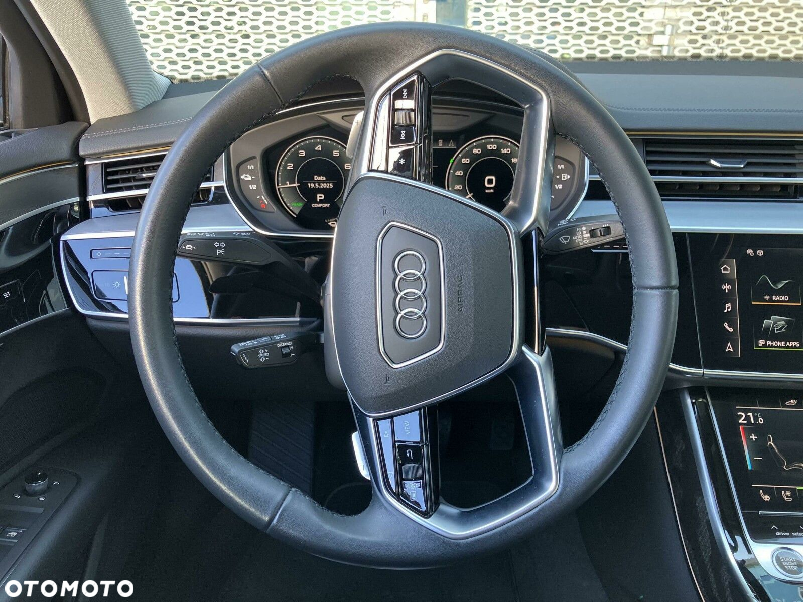 Audi A8 - 12