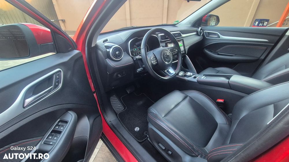 MG ZS EV Maximal Luxury - 9