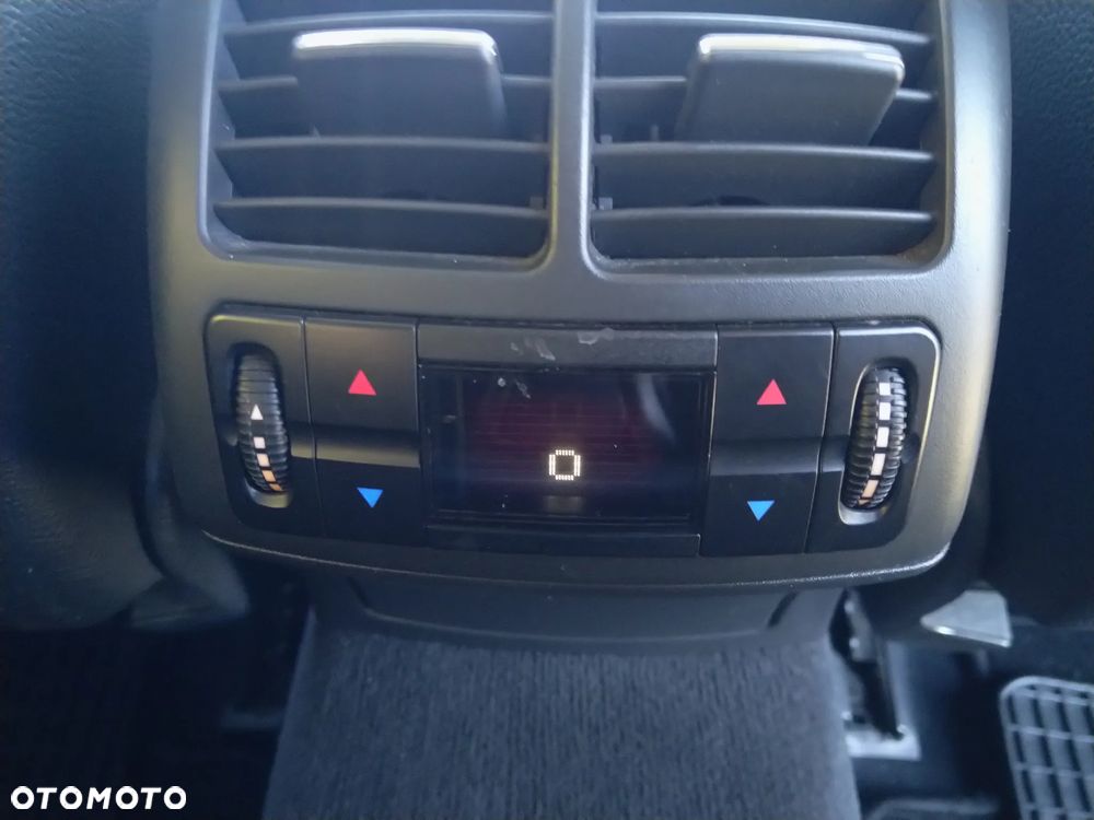 Mercedes-Benz Klasa E 320 CDI Avantgarde - 6