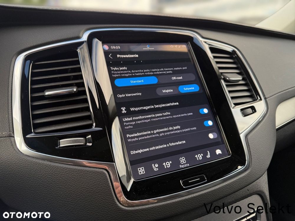 Volvo XC 90 - 27