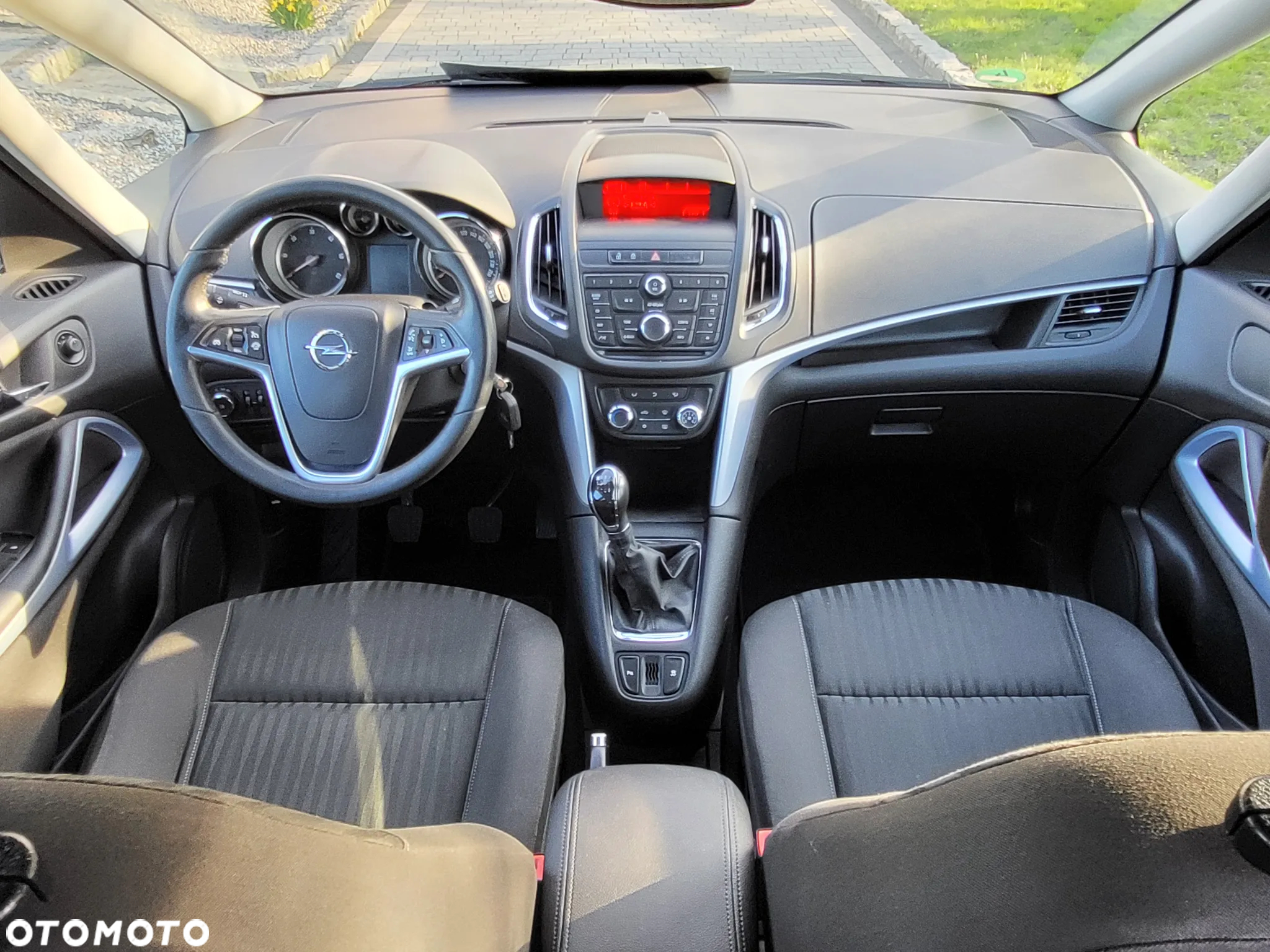 Opel Zafira Tourer 2.0 CDTI Edition - 19