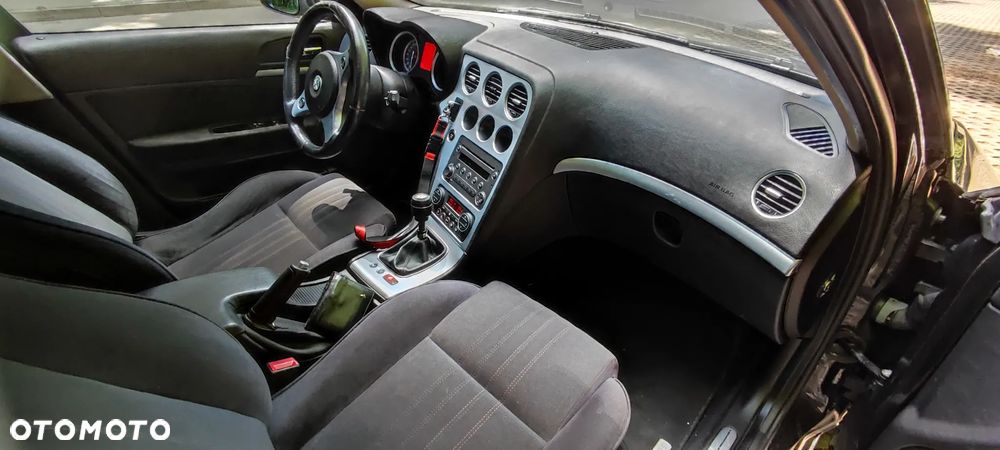 Alfa Romeo 159 1.9 JTDM 16V DPF Distinctive - 20