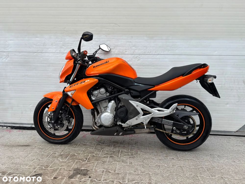 Kawasaki ER - 1