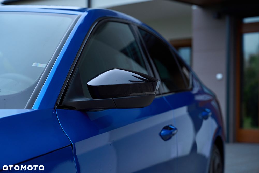 Skoda Octavia 2.0 TDI DSG RS - 8