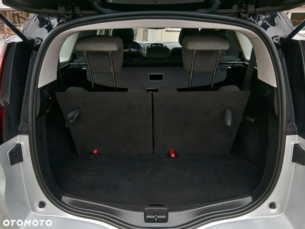 Renault Grand Scenic ENERGY TCe 115 LIMITED - 23