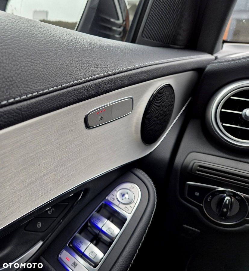 Mercedes-Benz GLC - 18