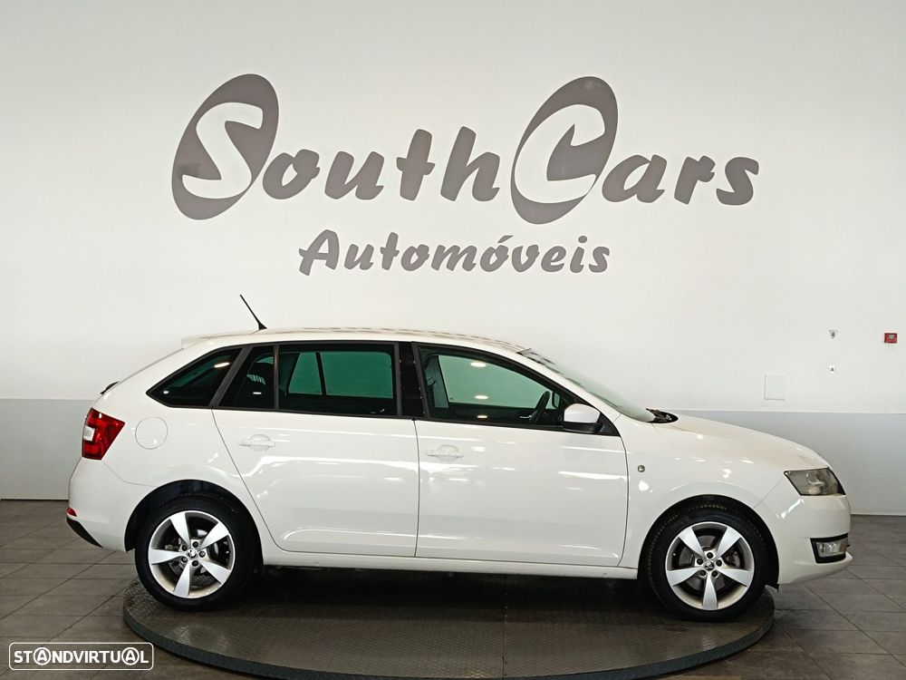 Skoda Rapid Spaceback 1.6 TDi Active - 2