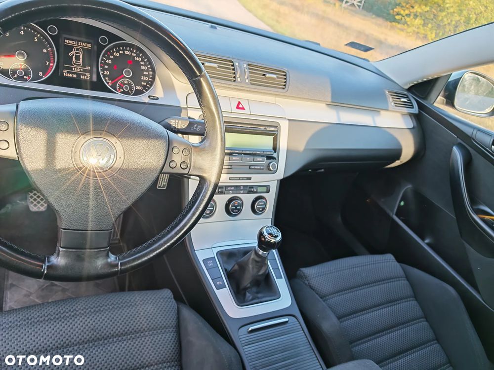 Volkswagen Passat 2.0 TSI Sportline - 12
