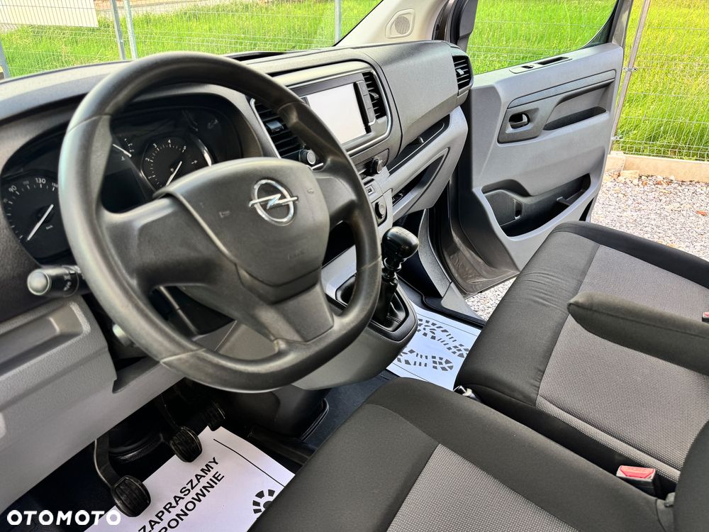 Opel Vivaro - 25