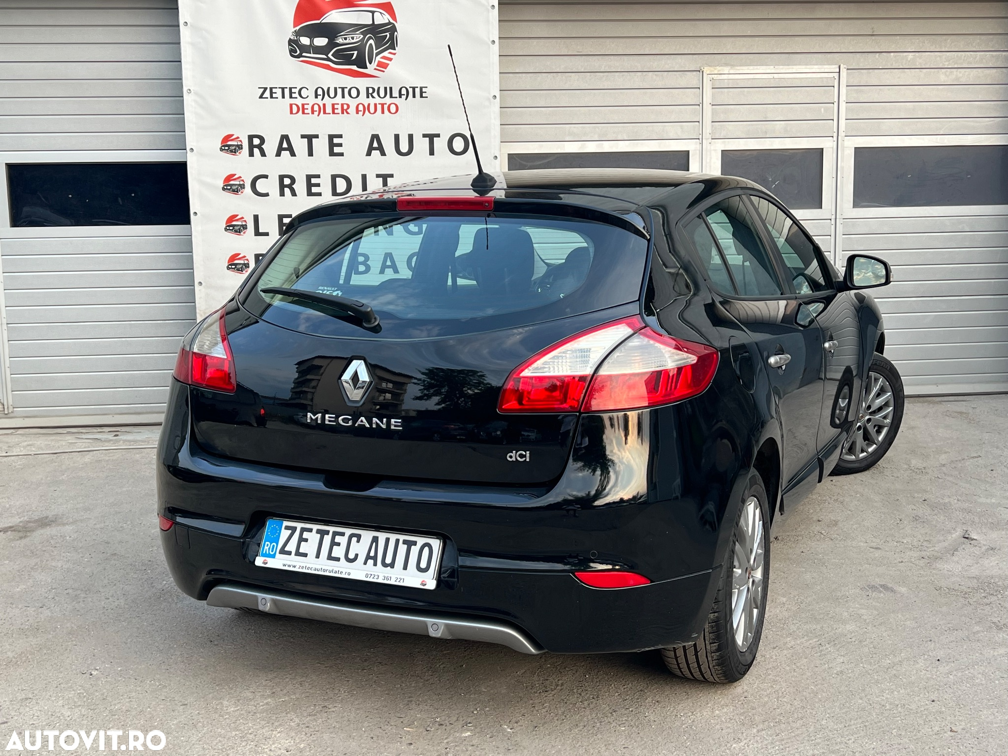 Renault Megane ENERGY dCi 110 GT LINE - 4
