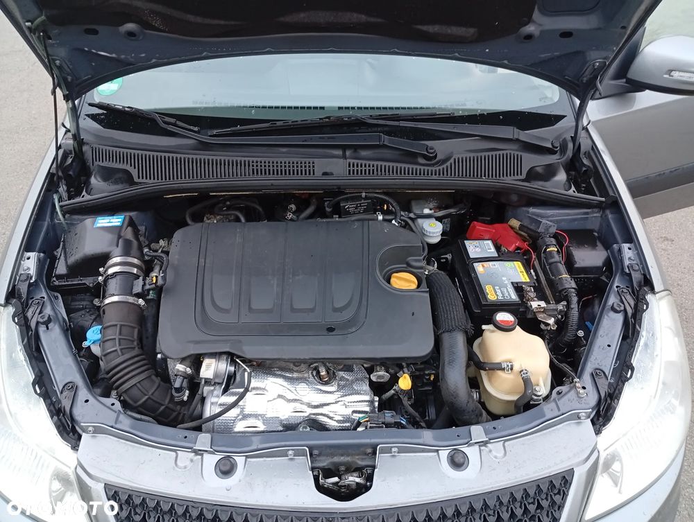 Suzuki SX4 2.0 DDiS 4x2 Style - 9