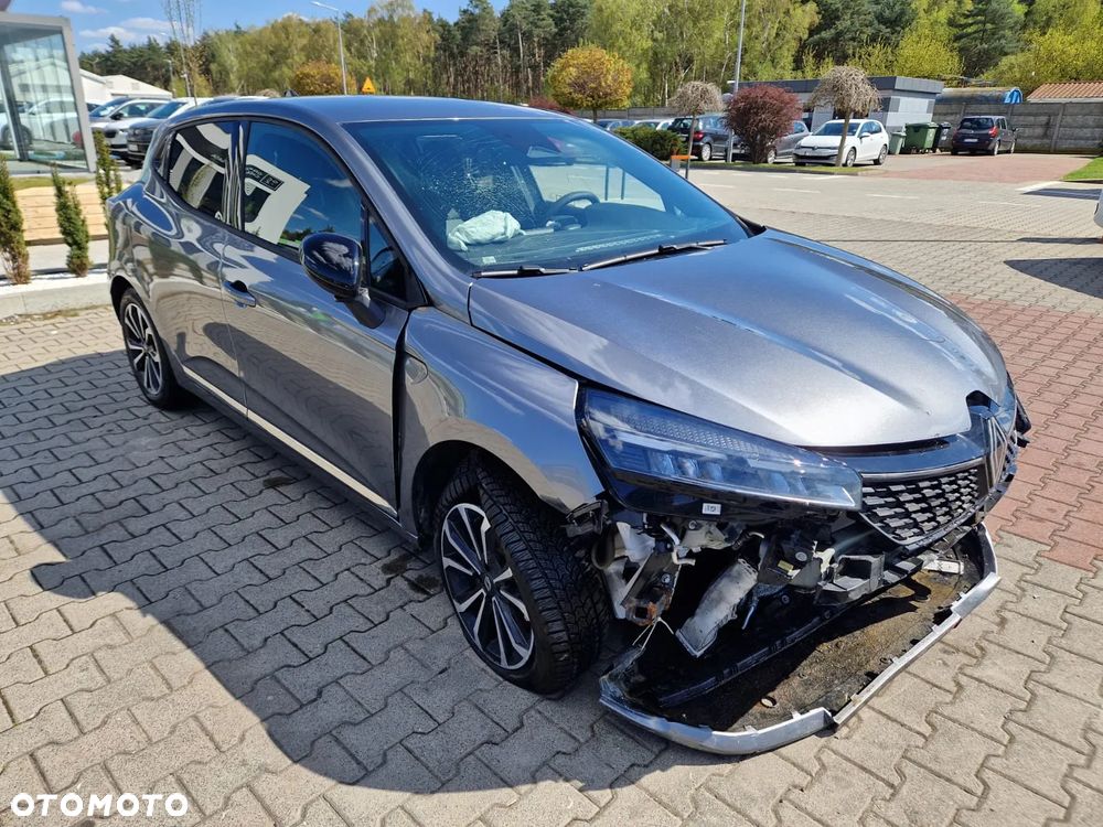 Renault Clio 1.6 E-TECH Equilibre - 9
