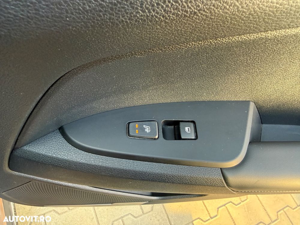 Kia Sportage 1.6 T-GDI MHEV 7DCT HP 4x4 Style - 29