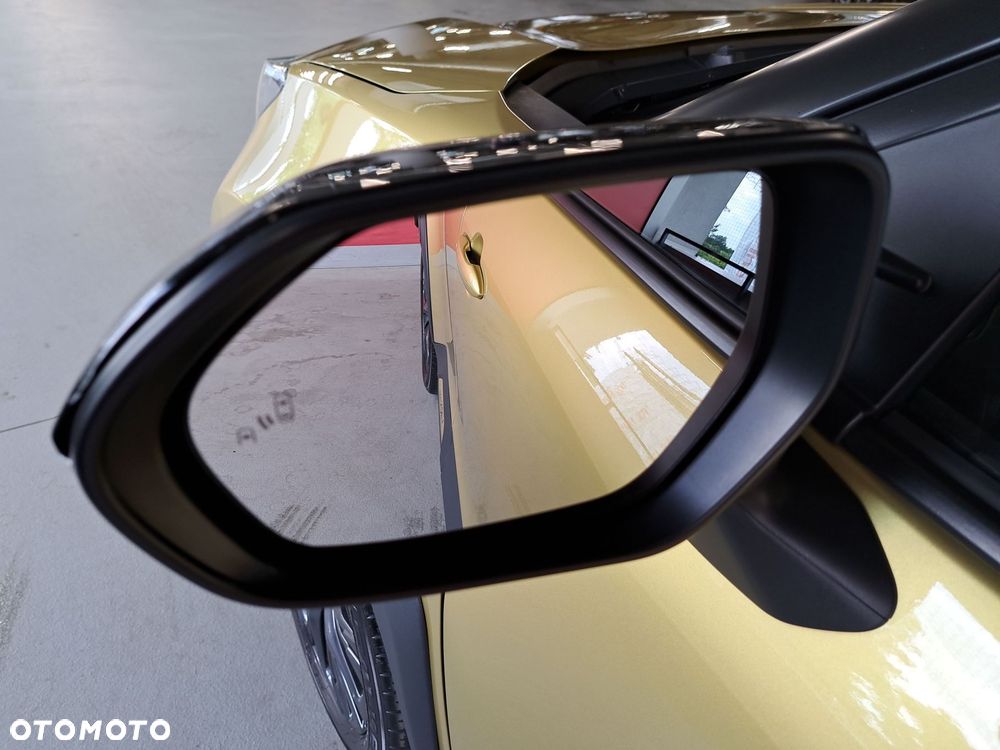 Toyota Yaris Cross Hybrid 1.5 Adventure 4x4 - 38