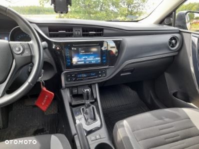 Toyota Auris 1.6 Premium MS - 6