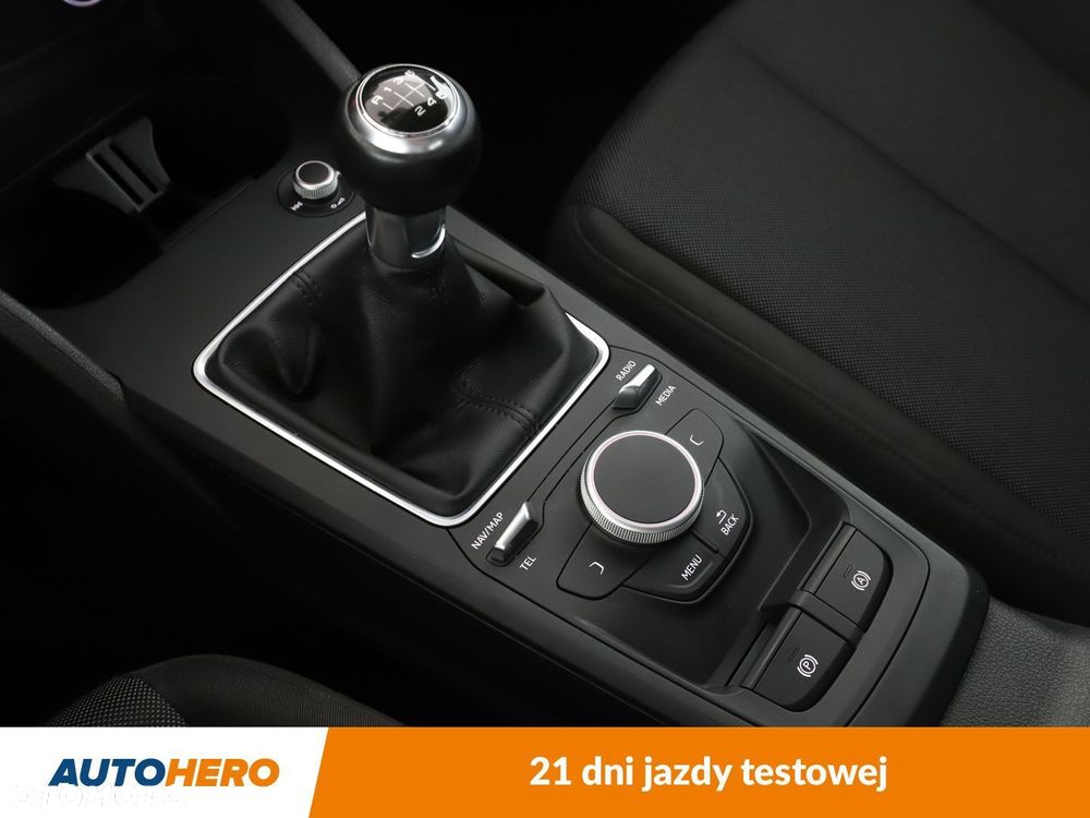 Audi Q2 1.4 TFSI CoD - 24