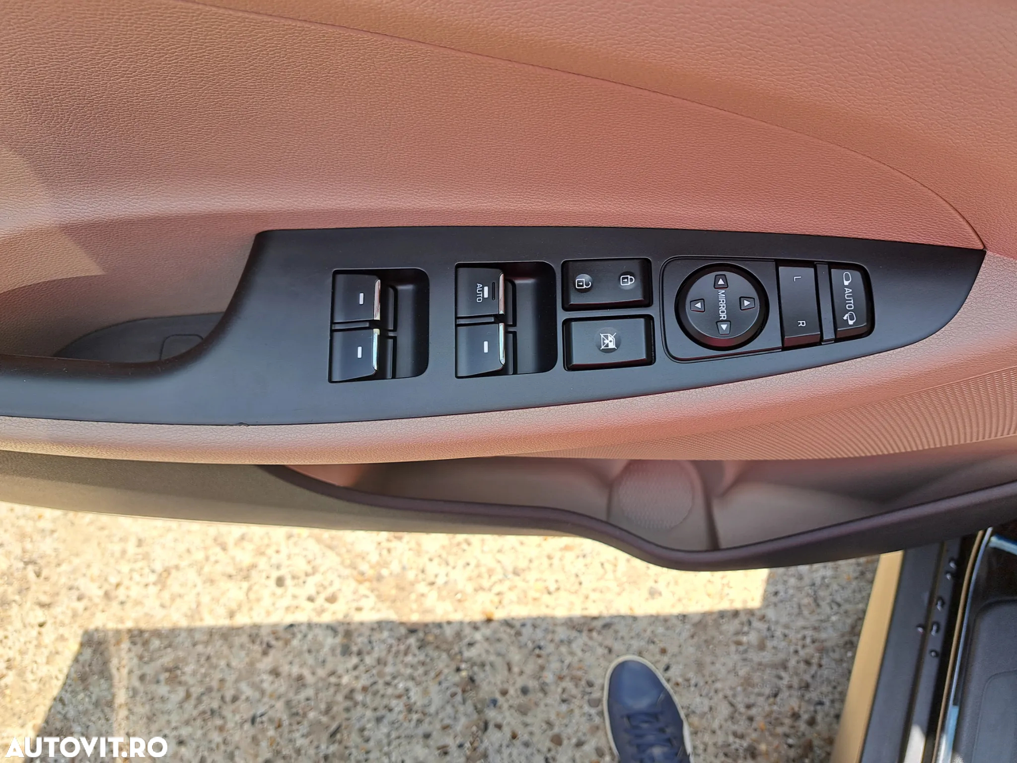Hyundai Tucson 2.0 CRDI 4WD 6AT Luxury+ - 18