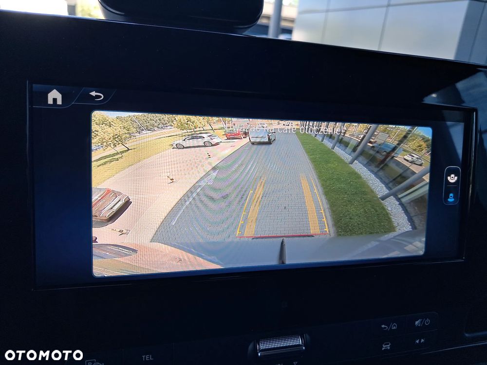Mercedes-Benz Sprinter 319 CDI Furgon PRO długi 4325 mm L3H2 - 29