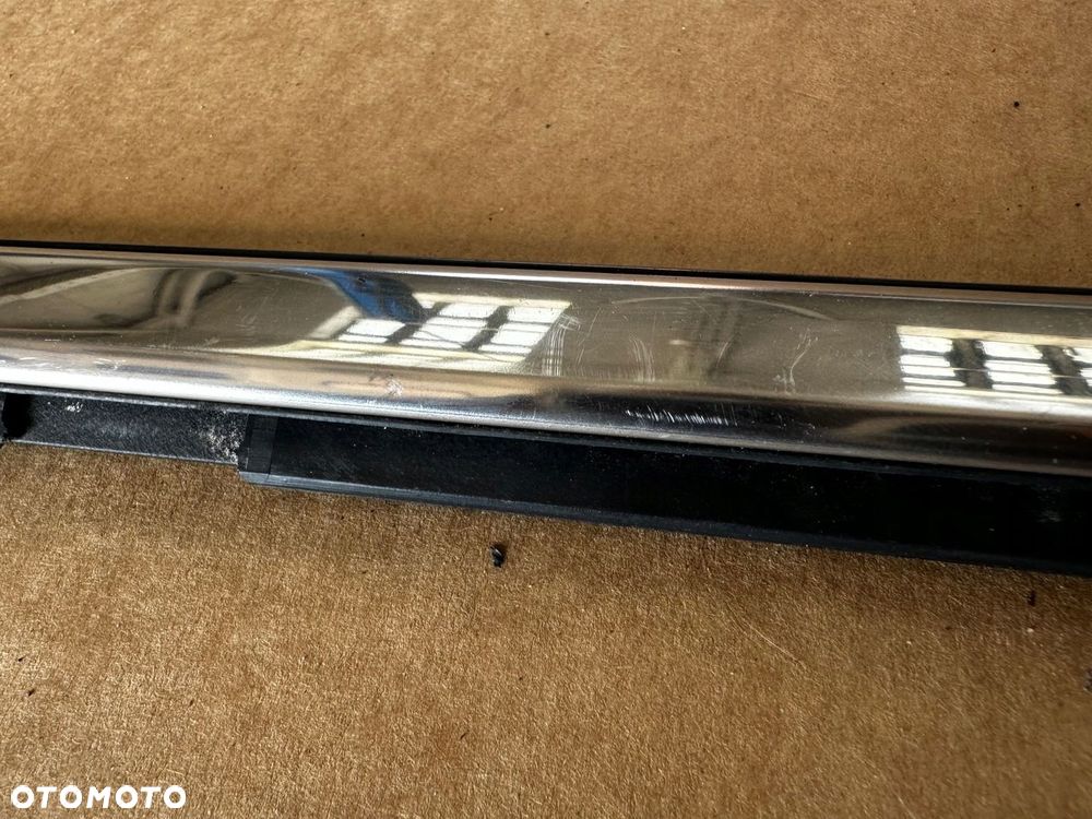 LISTWA ZGARNIAJĄCA LEWY PRZÓD CHROM PEUGEOT 3008 5008 II 9811580380 - 5