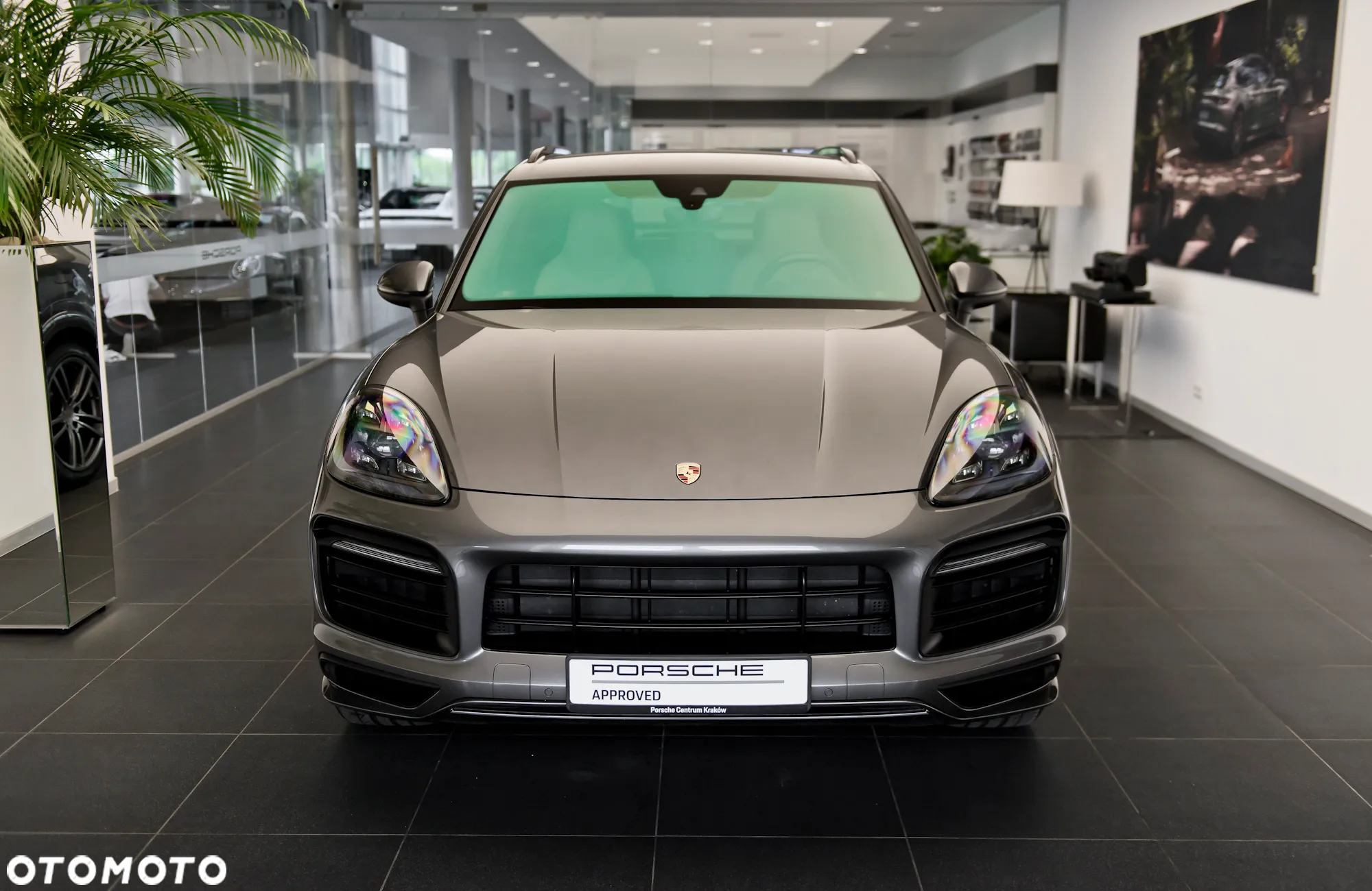 Porsche Cayenne Standard - 16