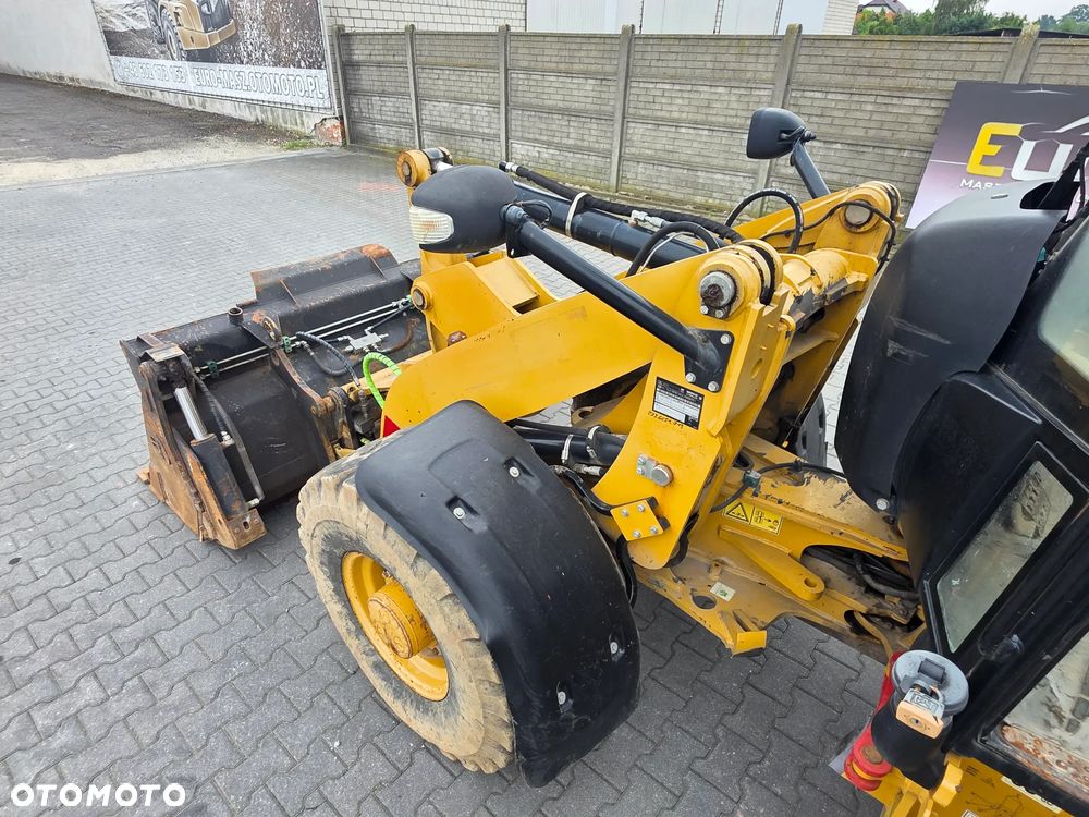 Caterpillar 907H, 2012 ROK, 4100 MTH, ŁYŻKA OTWIERANA + WIDŁY - 12