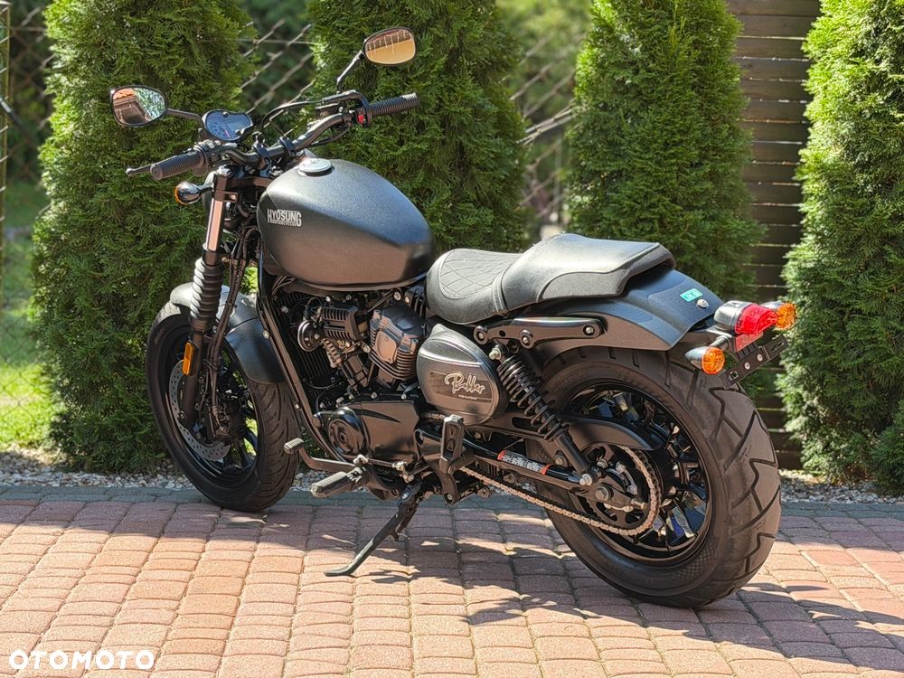 Hyosung GV - 8