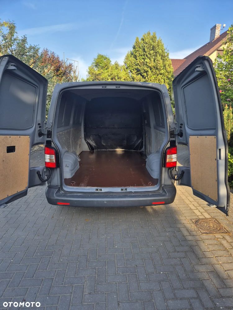 Volkswagen Transporter - 12