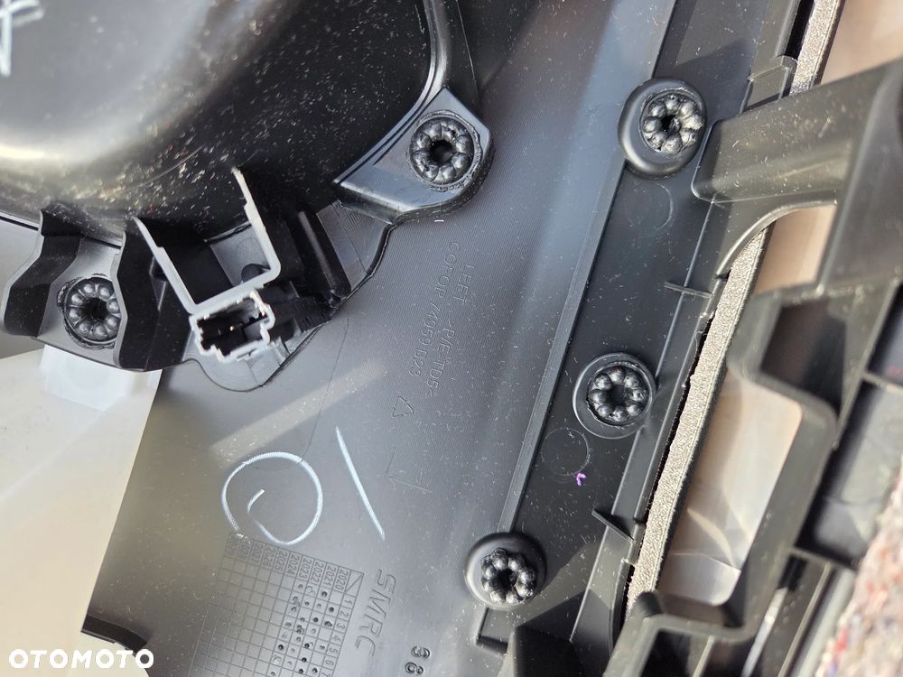 Tapicerka boczek drzwi lewe przód przednie Opel Mokka B 98397282YX boczek drzwi tapiucerka lewy przód przednia Opel Mokka B 98397282YX - 8