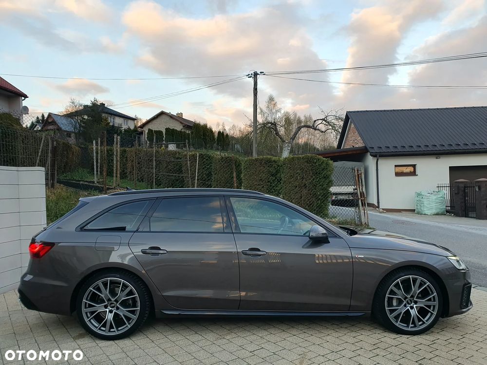 Audi A4 Avant 40 TDI quattro S tronic S line - 17