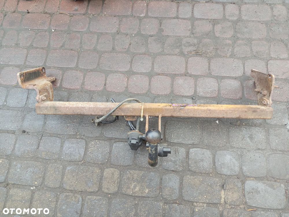 HAK HOLOWNICZY NISSAN QASHQAI 07-13 - 2