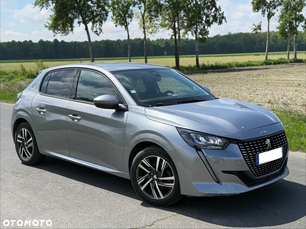 Peugeot 208 - 2