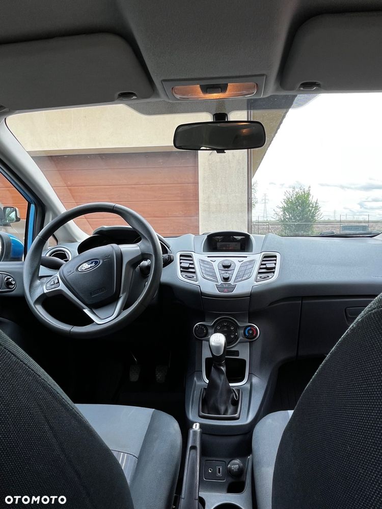 Ford Fiesta - 14